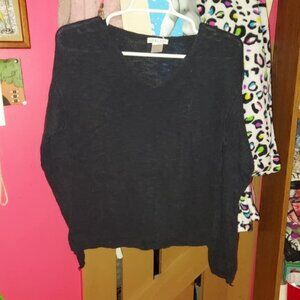Vintage black vneck knit sweater